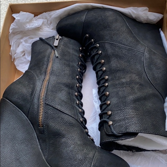 {Joie} Break On Through Leather Ankle Boots - Picture 5 of 7